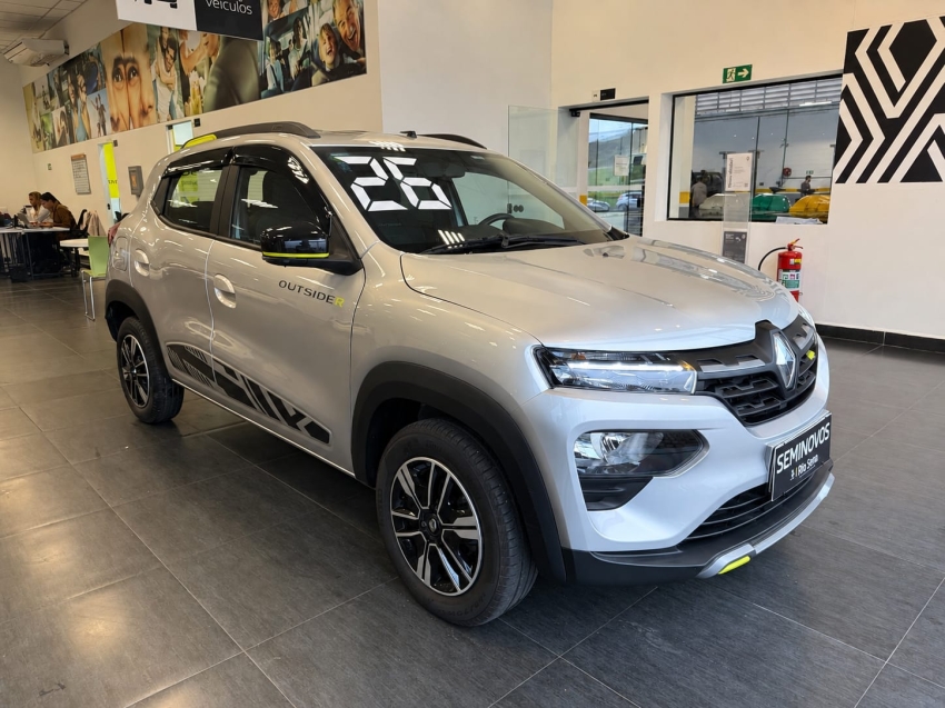 kwid outsider 1.0 2026 - apenas 5.400km2