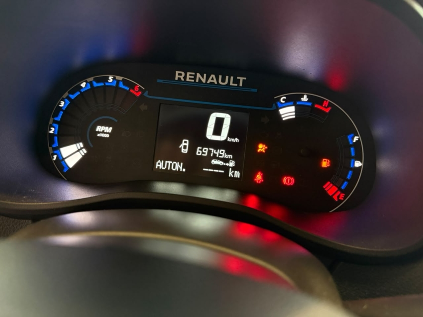 kwid zen 1.0 202211