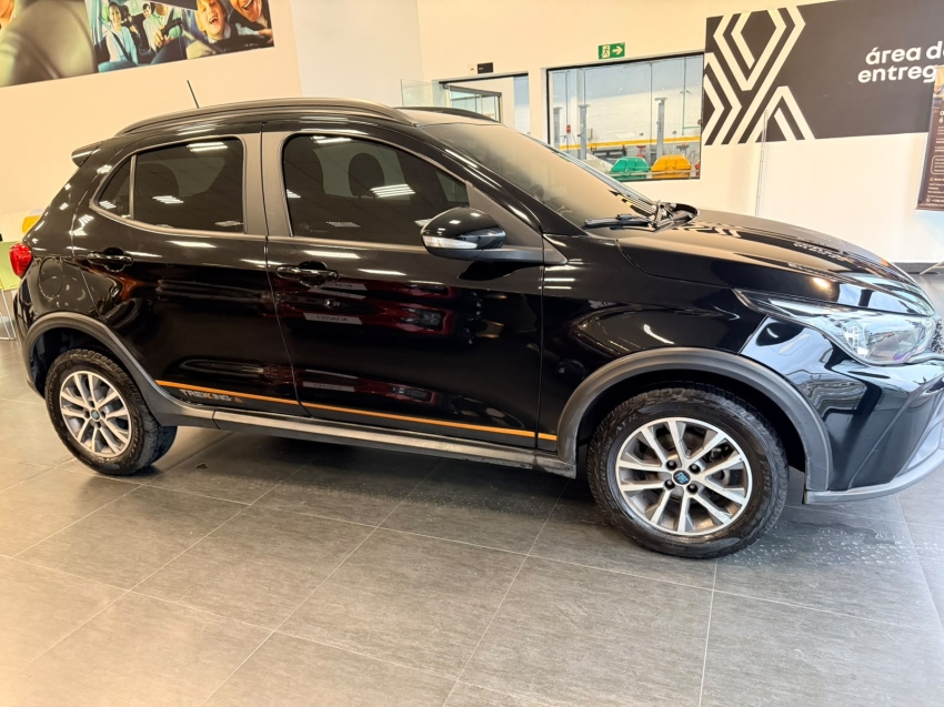 fiat argo 1.3 firefly flex trekking manual 4p 20247