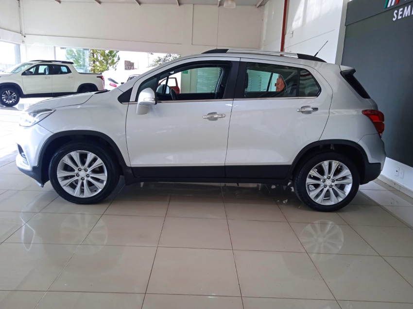 chevrolet tracker 1.4 16v turbo flex premier automatico 4p 2018 chevrolet tracker 1.4 16v turbo flex premier automatico 4p 2018