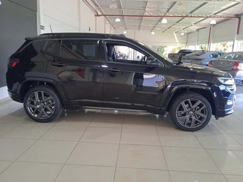 jeep compass 1.3 t270 turbo flex sport at6 4p automatico 20252
