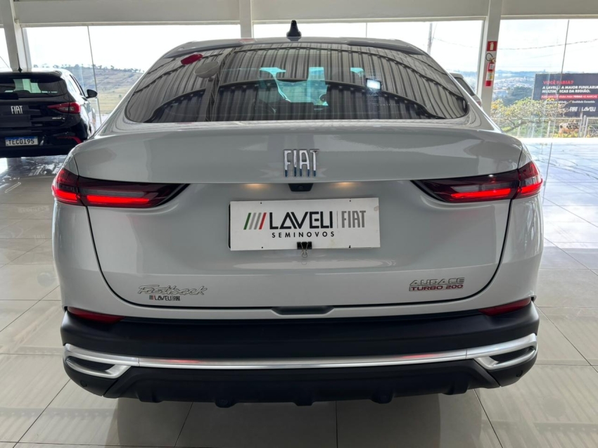 fiat fastback 1.0 turbo 200 flex audace cvt 9.9 5p automatico 20233