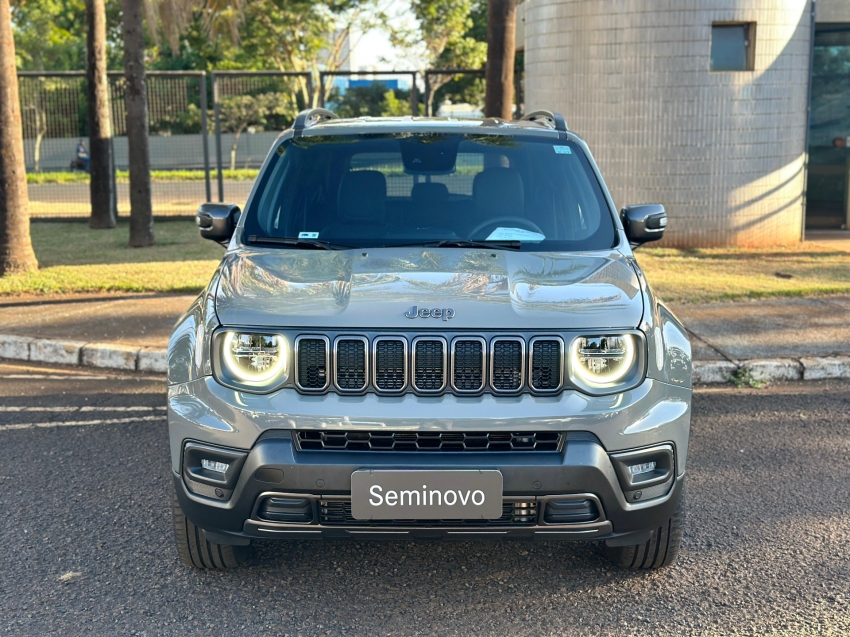 renegade s 4x4 1.3 t270. renegade s 4x4 1.3 t270.