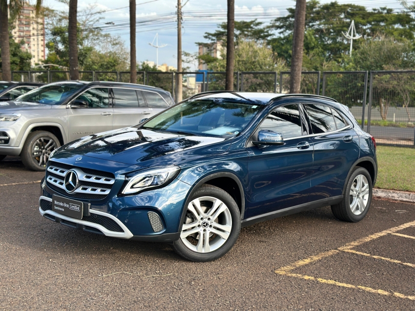 gla style1.6 cgi 7g-tronic