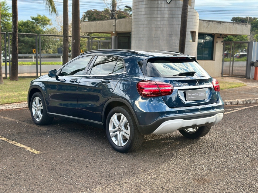 gla style1.6 cgi 7g-tronic
