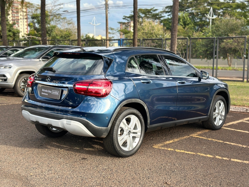 gla style1.6 cgi 7g-tronic