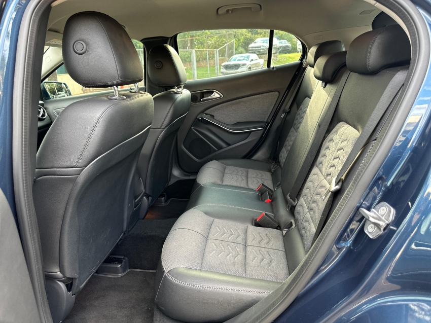 gla style1.6 cgi 7g-tronic