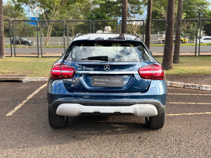 gla style1.6 cgi 7g-tronic