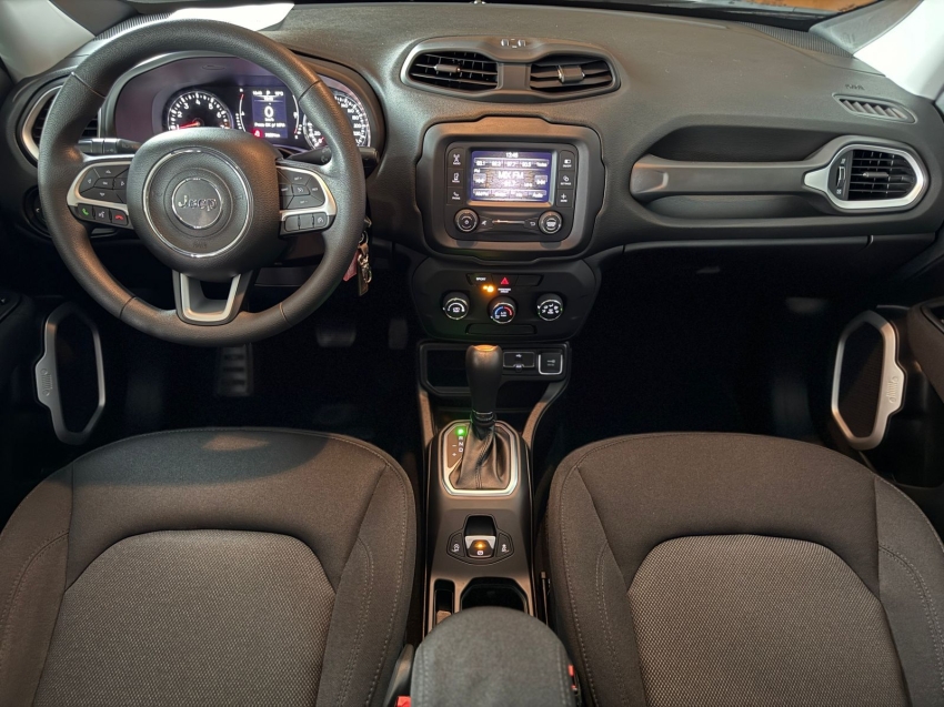 renegade sport 1.8 16v at