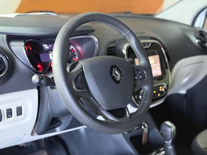 captur intense 2.016v hi-flex