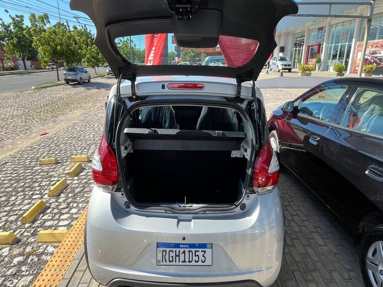 fiat mobi 1.0 evo flex like. manual 4p 2021 fiat mobi 1.0 evo flex like. manual 4p 2021