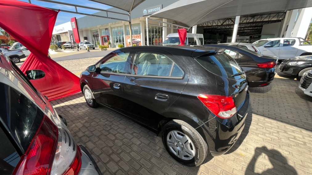 chevrolet onix 1.0 mpfi lt 8v flex 4p manual 2016 chevrolet onix 1.0 mpfi lt 8v flex 4p manual 2016
