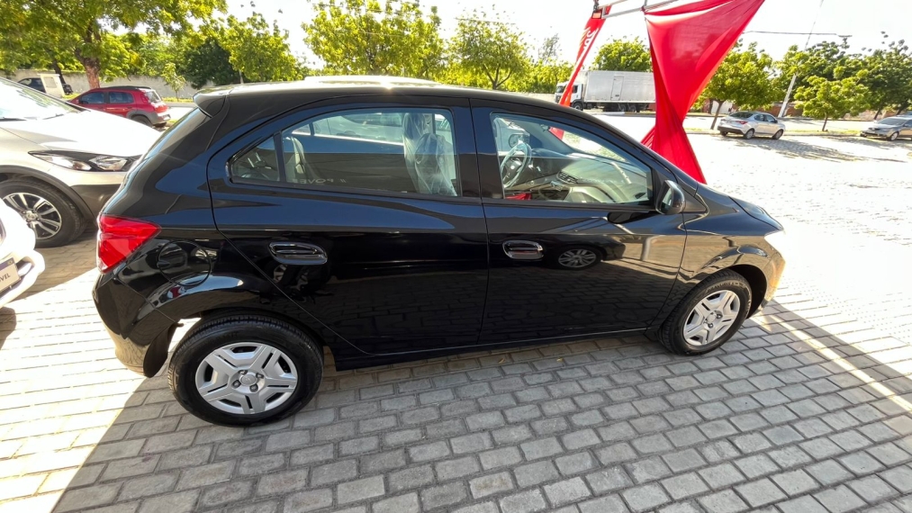 chevrolet onix 1.0 mpfi lt 8v flex 4p manual 2016 chevrolet onix 1.0 mpfi lt 8v flex 4p manual 2016