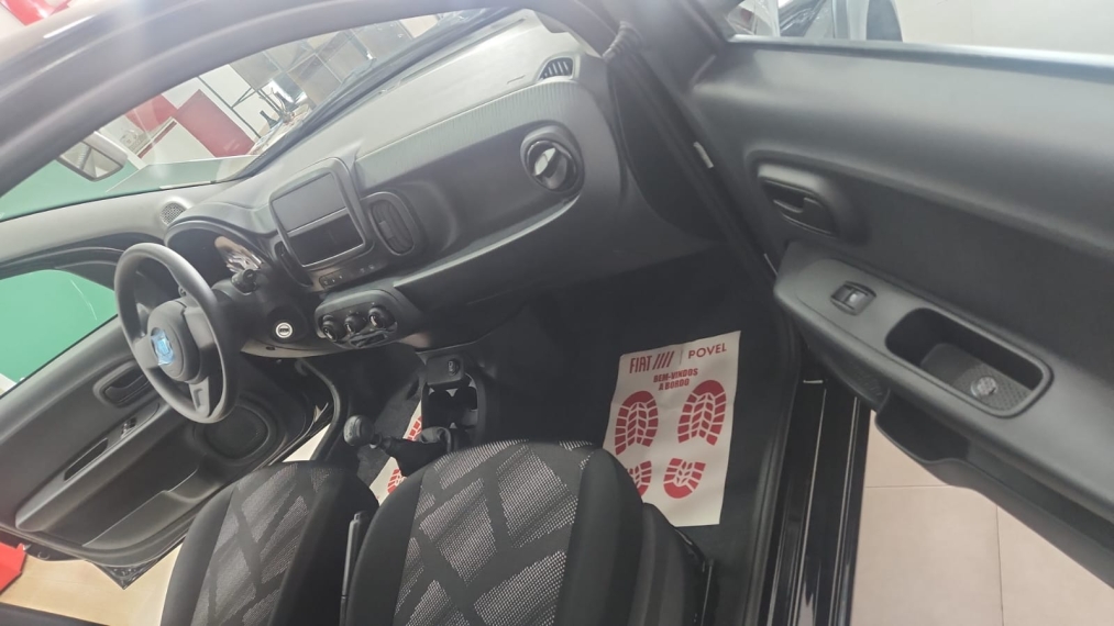 fiat mobi 1.0 evo flex like. manual 4p 2025 fiat mobi 1.0 evo flex like. manual 4p 2025