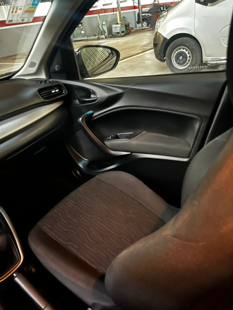fiat cronos 1.3 firefly flex drive manual 4p 2019