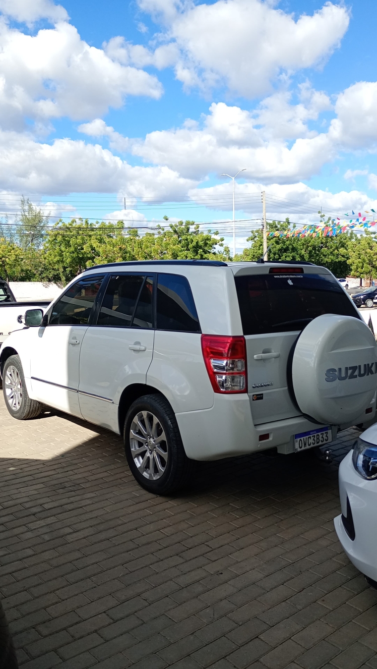 suzuki grand vitara 2.0 4x4 16v gasolina 4p automatico 5p manual 2014 suzuki grand vitara 2.0 4x4 16v gasolina 4p automatico 5p manual 2014