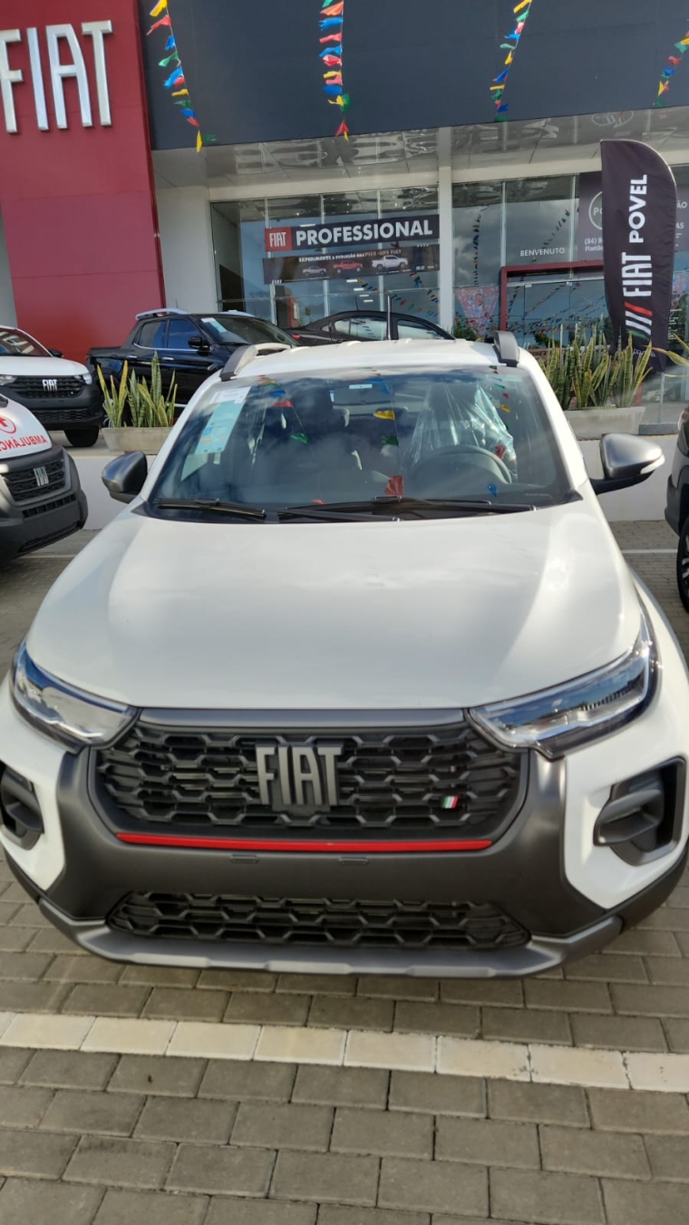 fiat strada 1.0 turbo 200 flex ultra cd cvt 4p automatico 2025 fiat strada 1.0 turbo 200 flex ultra cd cvt 4p automatico 2025