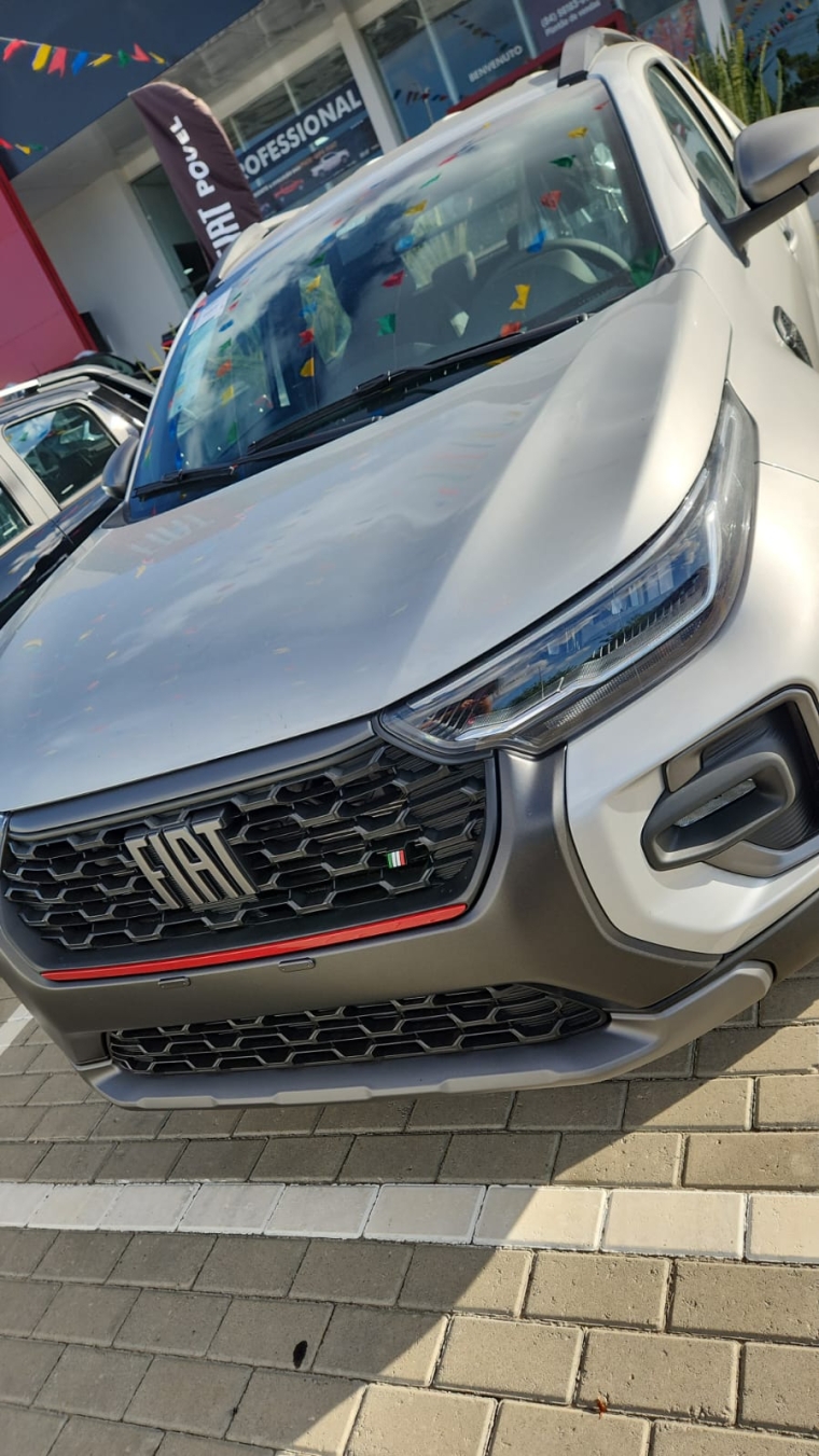 fiat strada 1.0 turbo 200 flex ultra cd cvt 4p automatico 2025