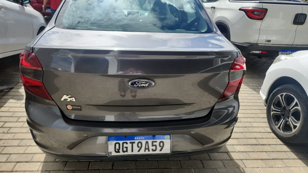 ford ka 1.5 ti-vct flex se plus sedan manual 4p 2020 ford ka 1.5 ti-vct flex se plus sedan manual 4p 2020
