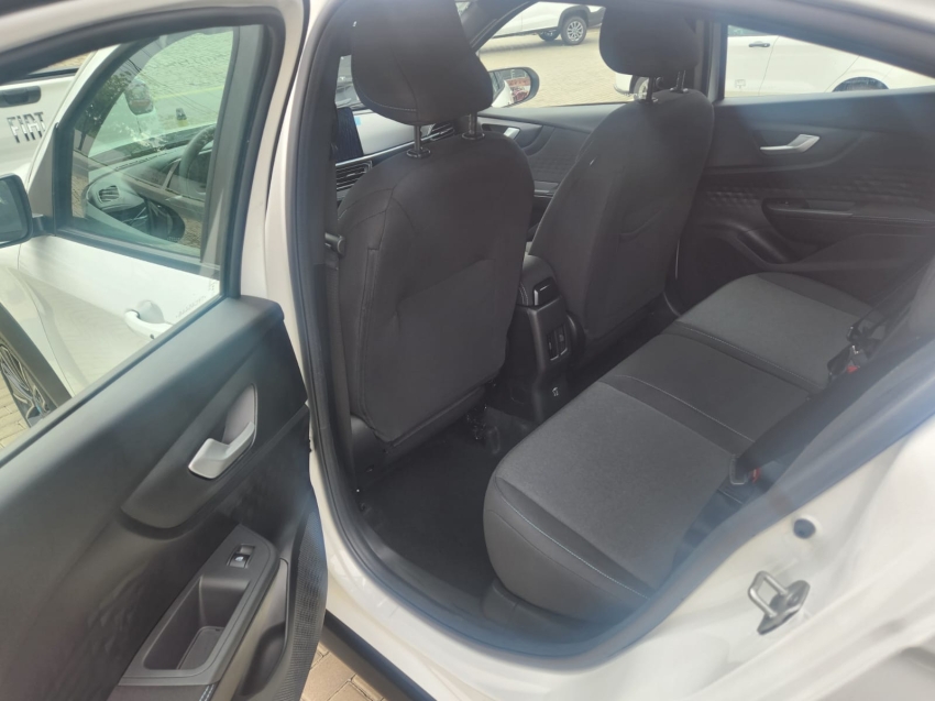 fiat fastback 1.0 turbo 200 hybrid audace cvt flex 4p automatico 2026 fiat fastback 1.0 turbo 200 hybrid audace cvt flex 4p automatico 2026