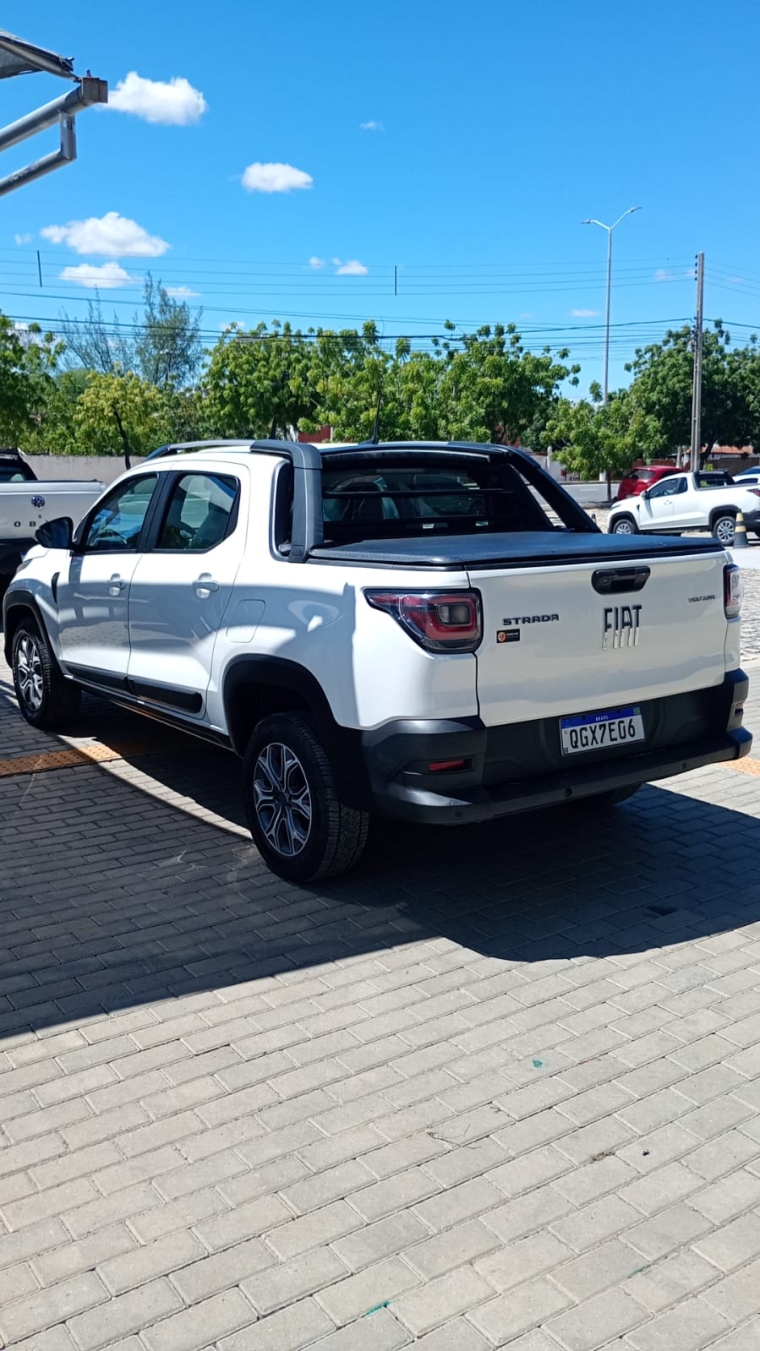 fiat strada 1.3 firefly flex volcano cd manual 1.0 5p 2021 fiat strada 1.3 firefly flex volcano cd manual 1.0 5p 2021