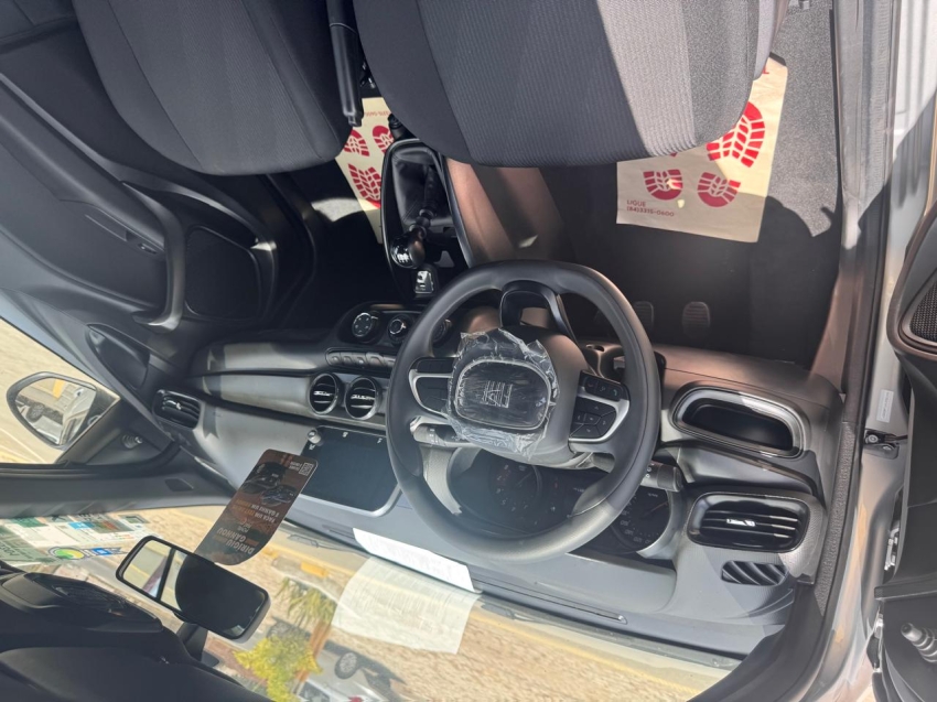 fiat cronos 1.0 firefly flex drive manual 9.9 5p 2026 fiat cronos 1.0 firefly flex drive manual 9.9 5p 2026