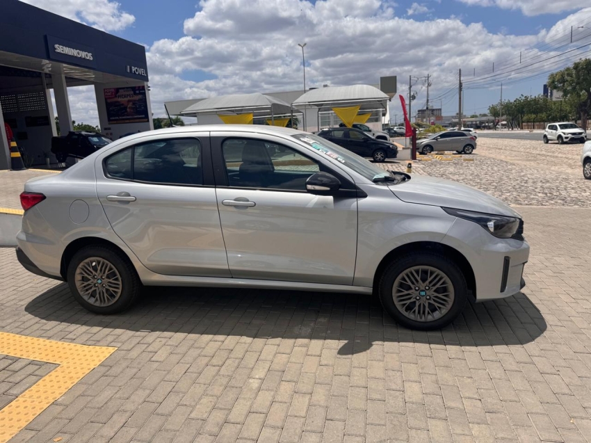 fiat cronos 1.0 firefly flex drive manual 9.9 5p 2026 fiat cronos 1.0 firefly flex drive manual 9.9 5p 2026
