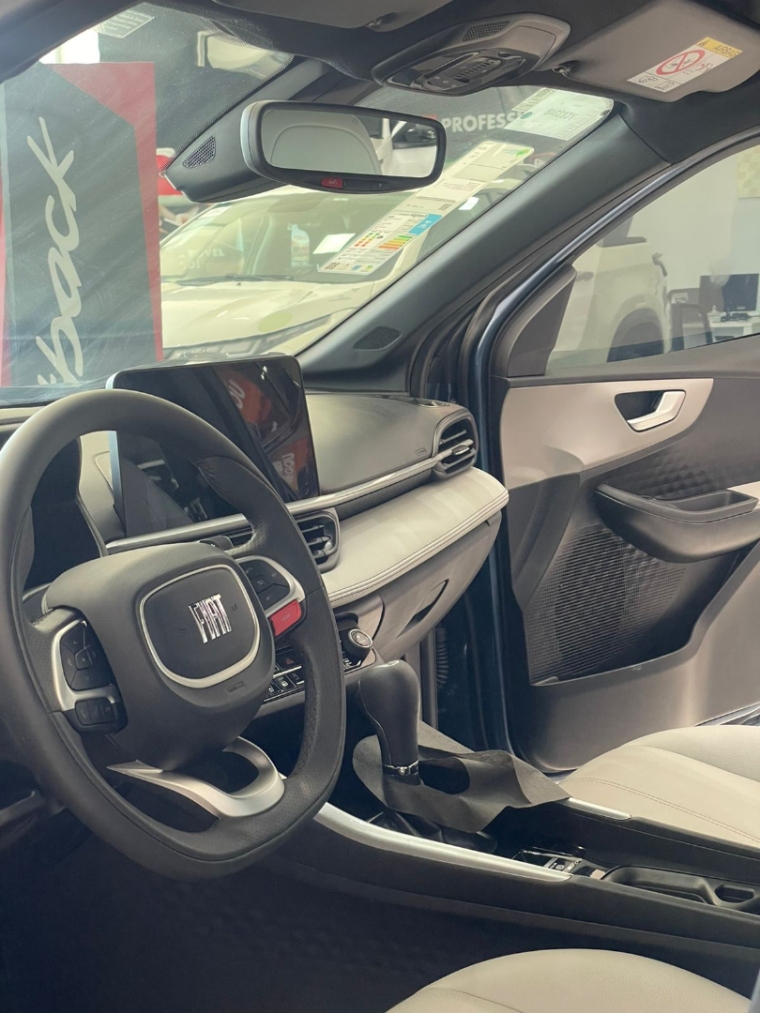 fiat fastback 1.0 turbo 200 flex impetus cvt 4p automatico 2025 fiat fastback 1.0 turbo 200 flex impetus cvt 4p automatico 2025