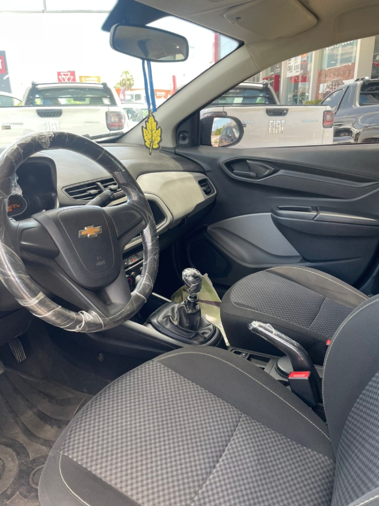 chevrolet onix 1.0 mpfi joy 8v flex 4p manual 2019 chevrolet onix 1.0 mpfi joy 8v flex 4p manual 2019