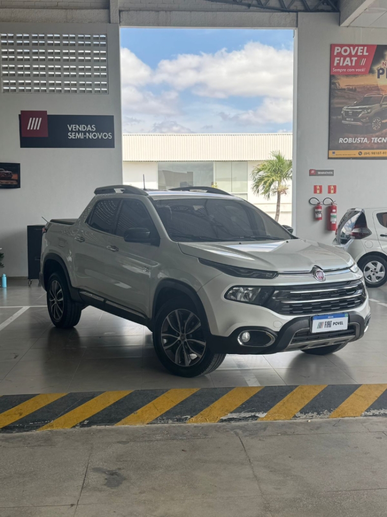 fiat toro 2.0 16v turbo diesel volcano 4wd at9 4p automatico 2020