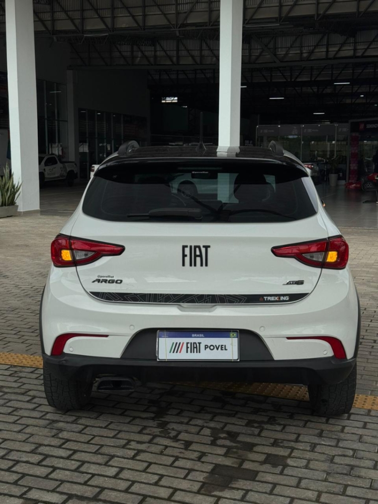 fiat argo 1.8 e.torq flex trekking at6 4p automatico 20213