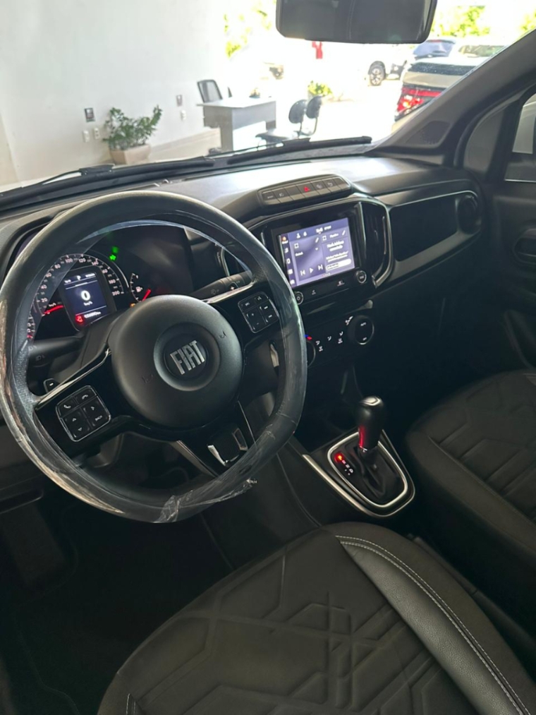 fiat strada 1.3 firefly flex volcano cd cvt 4p automatico 20233