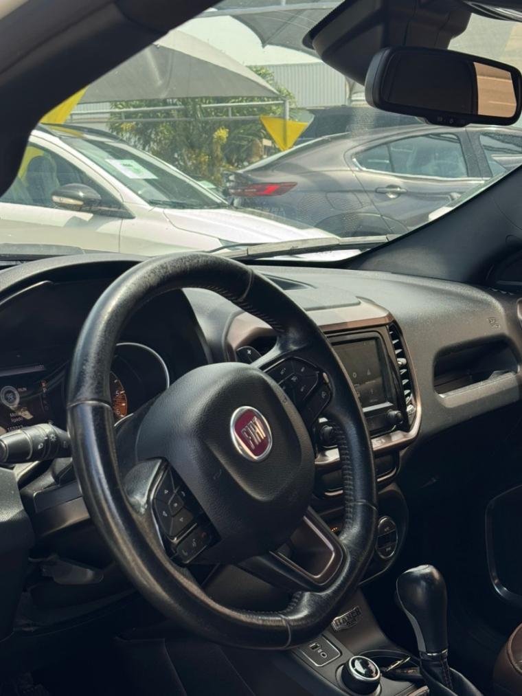 fiat toro 2.0 16v turbo diesel ranch 4wd at9 4p automatico 20203