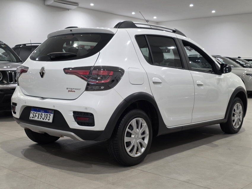 SANDERO SZE10MT2