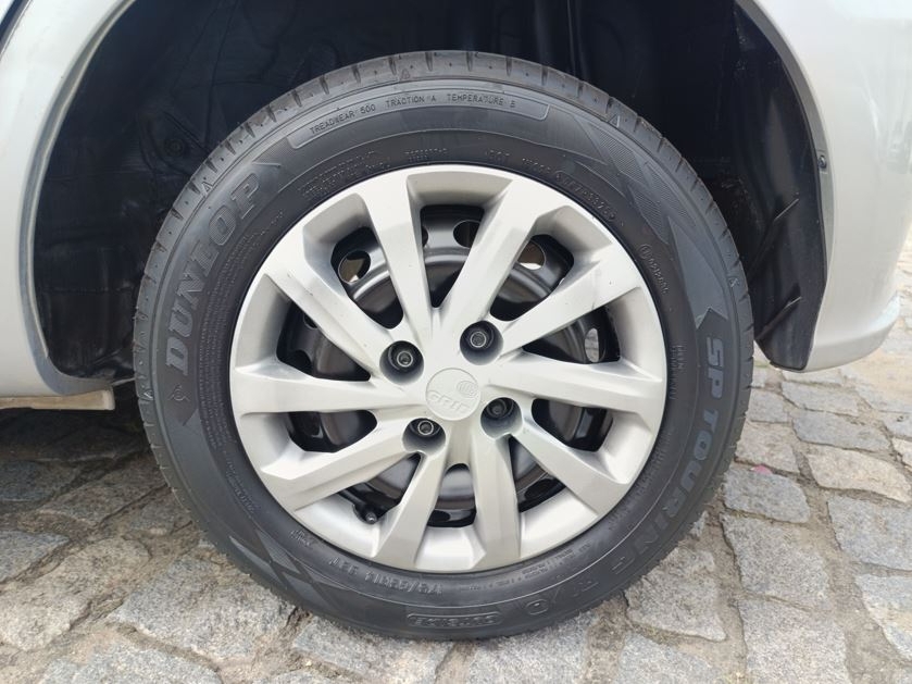 etios hb x vsc mt8