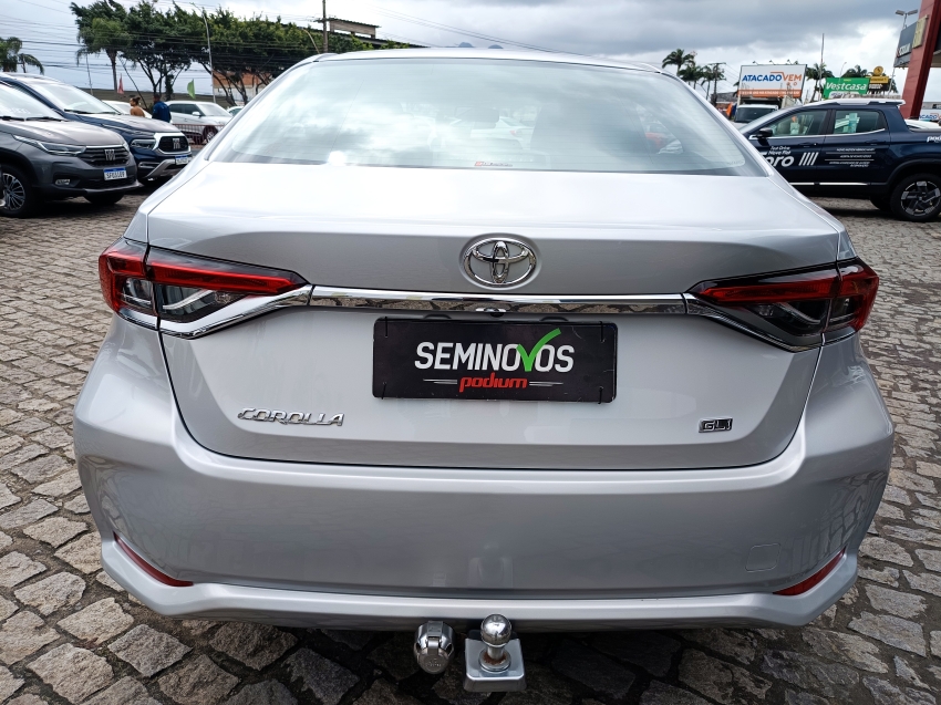 COROLLA GLI 201