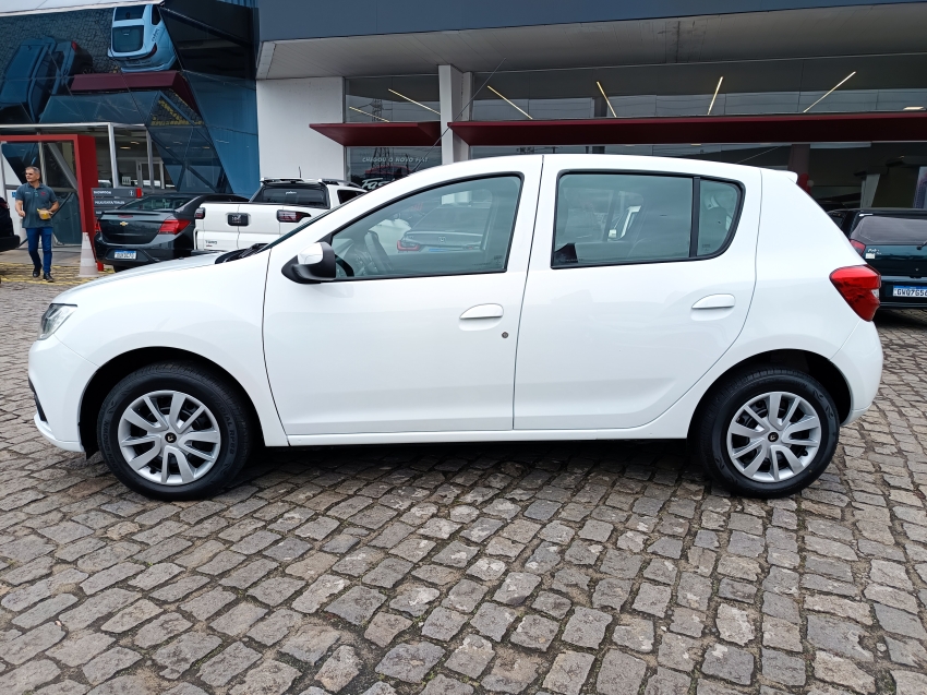 SANDERO ZEN10MT7