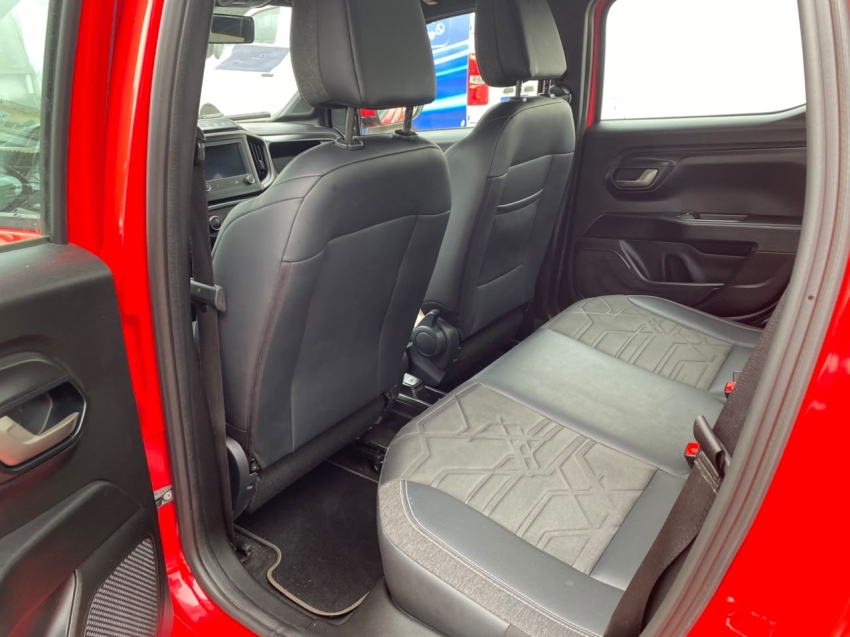 Fiat Strada Volcano 1.3 Flex 8V CD 20214