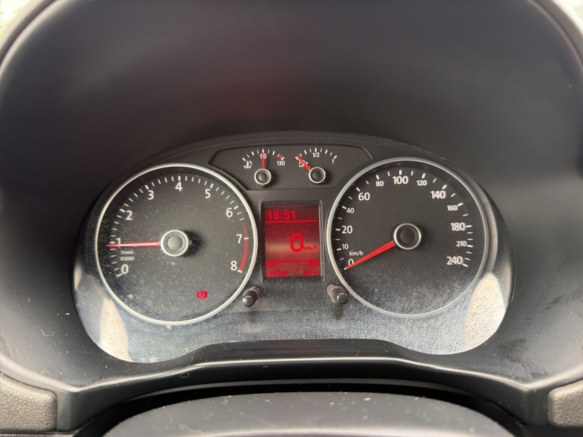volkswagen saveiro 1.6 cross ce 16v flex 2p manual 201513