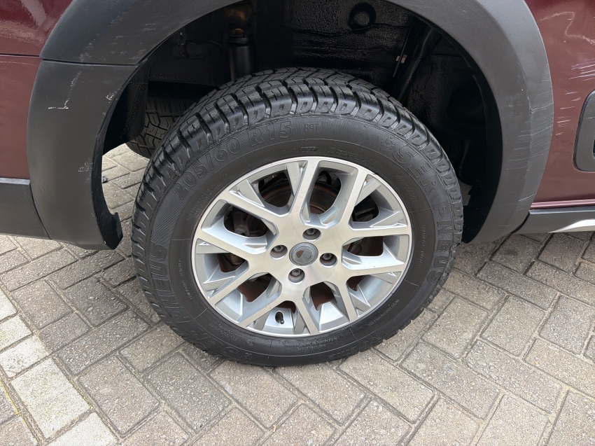 volkswagen saveiro 1.6 cross ce 16v flex 2p manual 201518