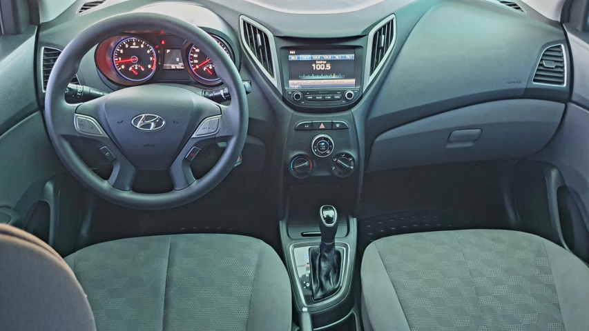 hyundai hb20s 1.6 comfort plus 16v flex 4p automatico 2019 hyundai hb20s 1.6 comfort plus 16v flex 4p automatico 2019