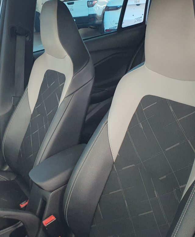 chevrolet onix 1.0 turbo flex premier automatico 4p 2020 chevrolet onix 1.0 turbo flex premier automatico 4p 2020
