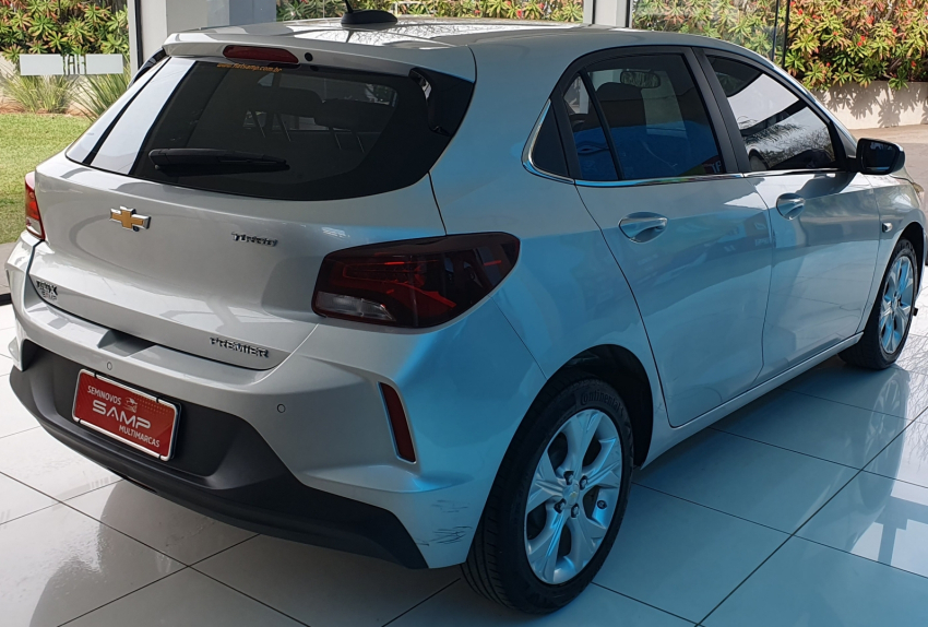chevrolet onix 1.0 turbo flex premier automatico 4p 2020 chevrolet onix 1.0 turbo flex premier automatico 4p 2020