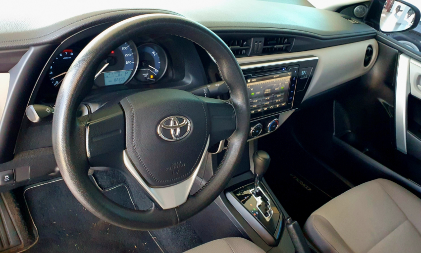 toyota corolla 1.8 gli 16v flex 4p automatico 2018 toyota corolla 1.8 gli 16v flex 4p automatico 2018