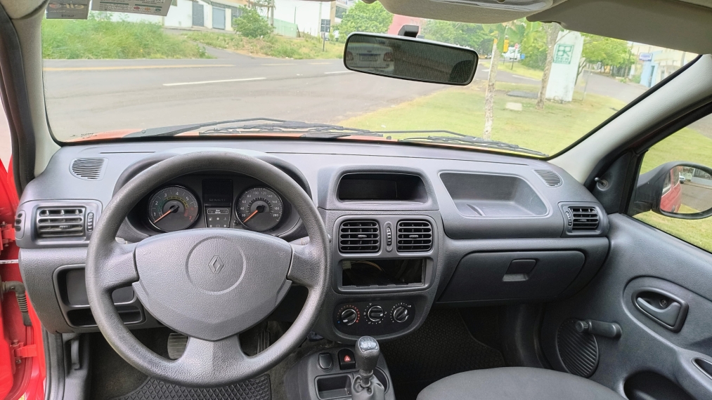 renault clio 1.0 authentique 16v flex 2p manual 5p 2014 renault clio 1.0 authentique 16v flex 2p manual 5p 2014