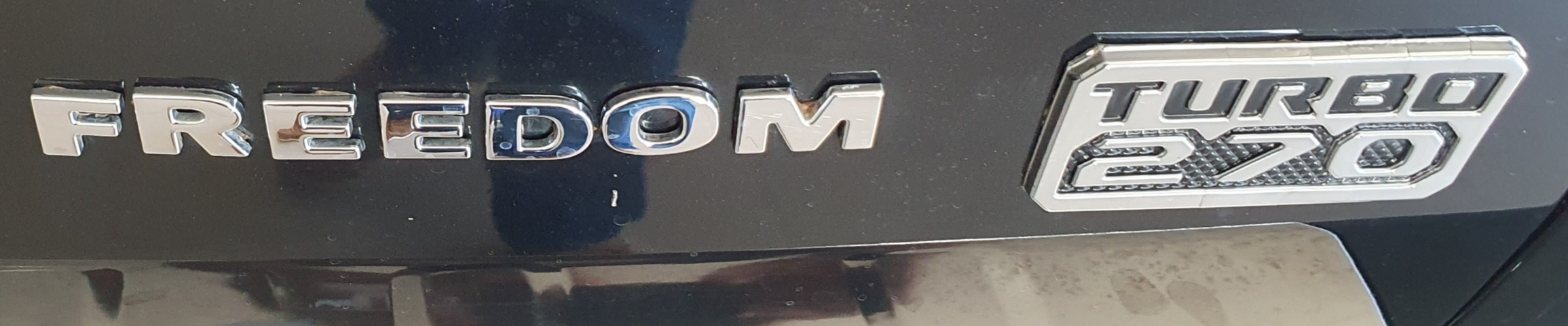 fiat toro 1.3 turbo 270 flex freedom at6 4p automatico 2023 fiat toro 1.3 turbo 270 flex freedom at6 4p automatico 2023