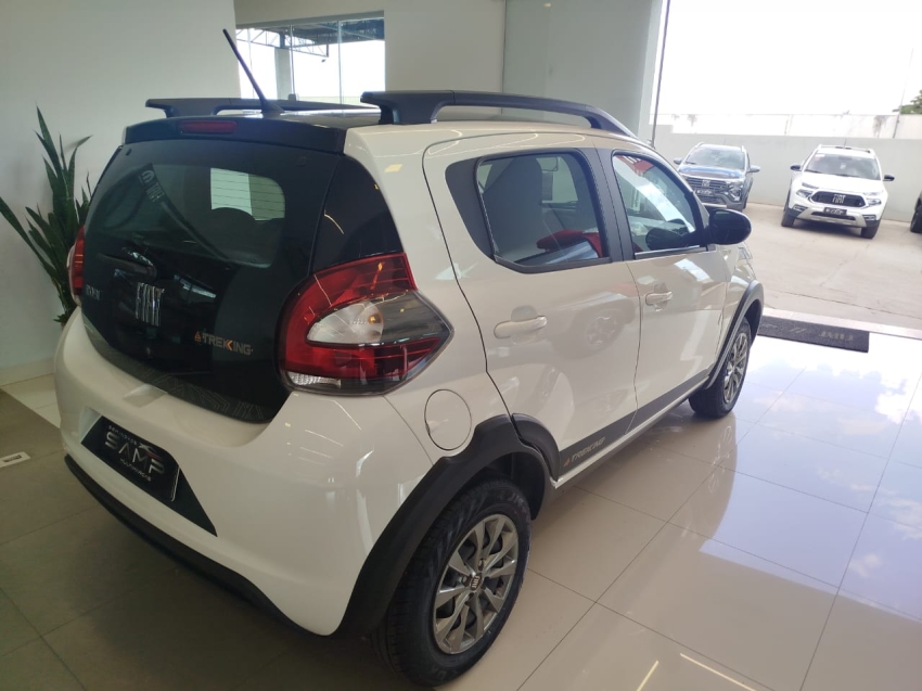 fiat mobi 1.0 evo flex trekking manual 4p 20213