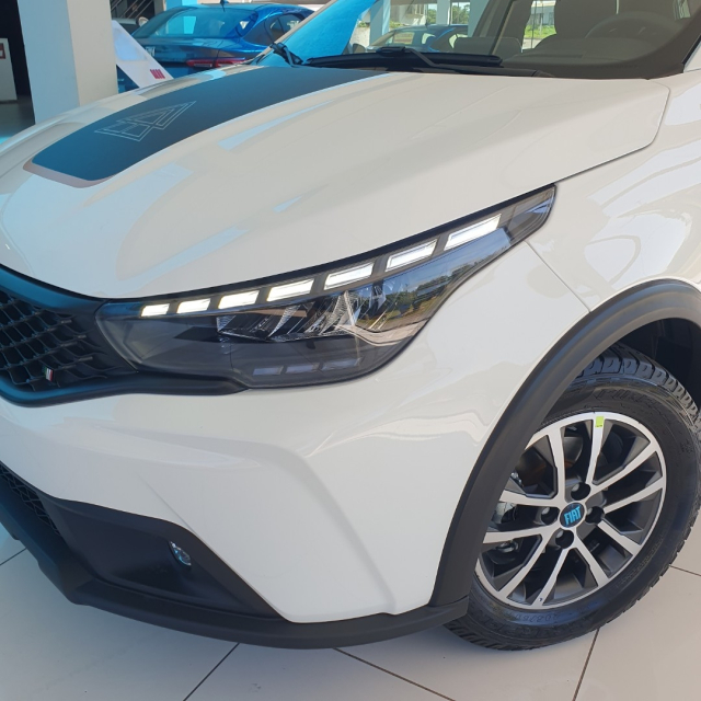 fiat argo 1.3 firefly flex trekking manual 4p 202610