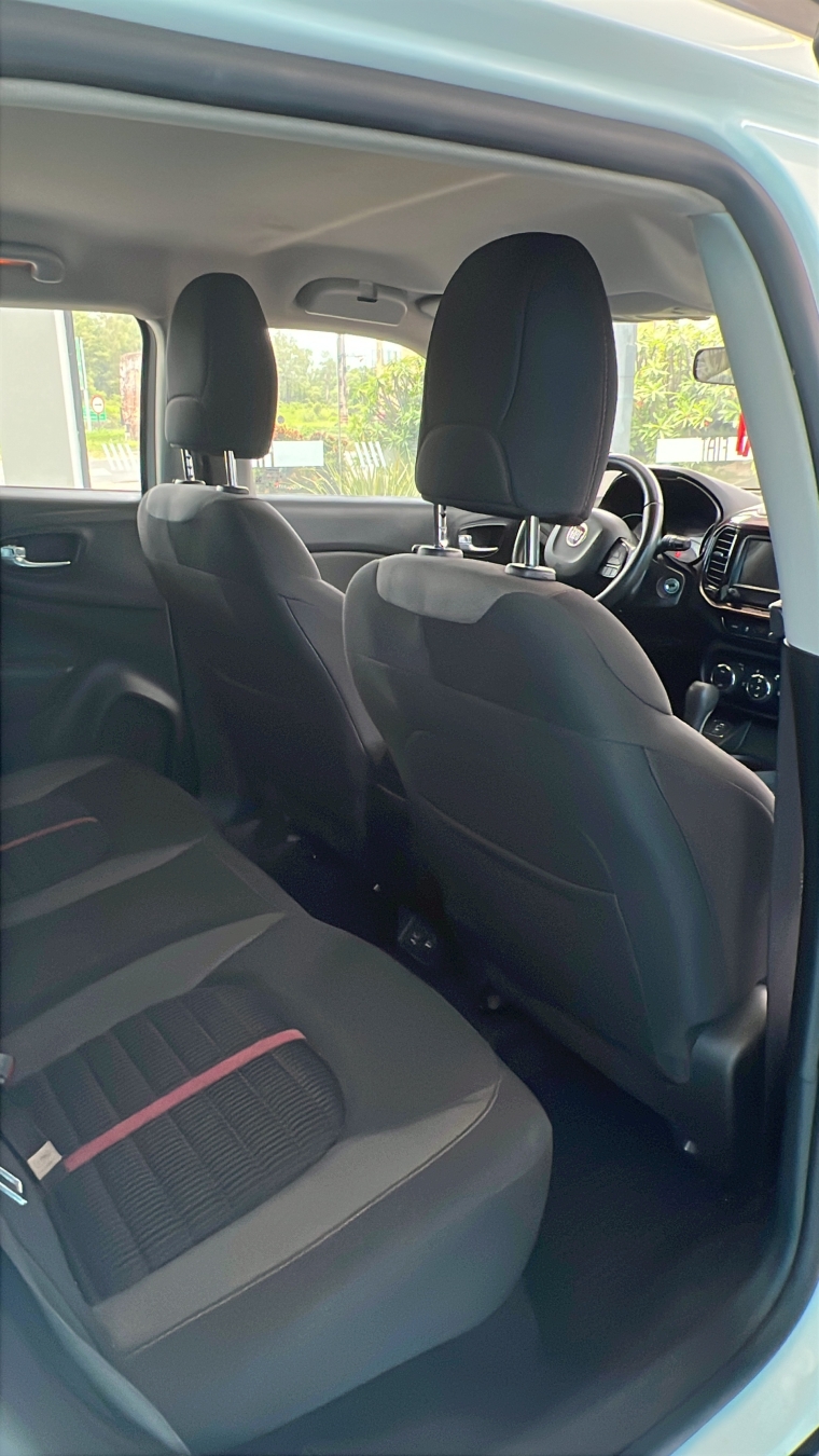 fiat toro flex freedom 1.8 automatica completa15