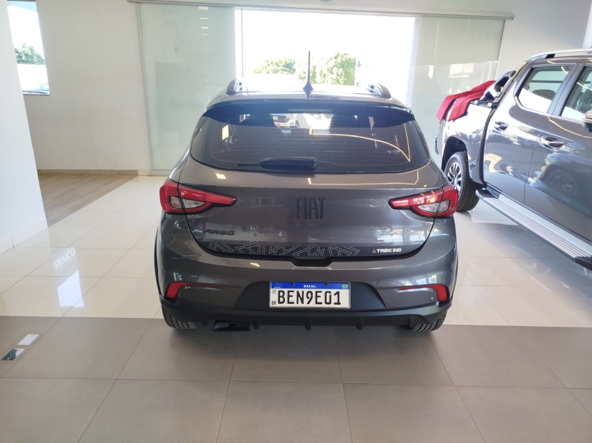 fiat argo 1.3 firefly flex trekking manual 4p 20213